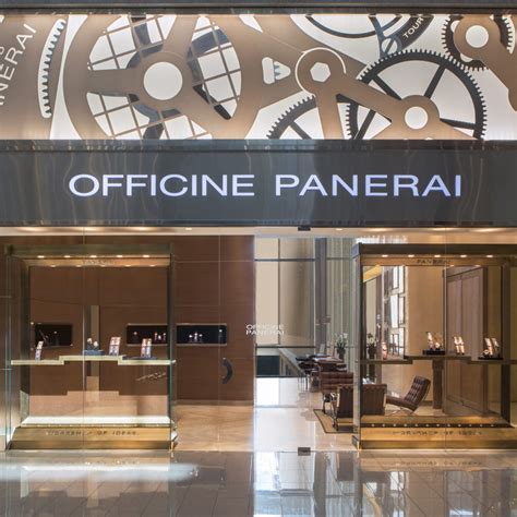 panerai dubai store.